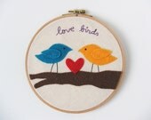 Love birds - embroidery applique hanging hoop wall art - can be costumized WEDDING GIFT/DECOR
