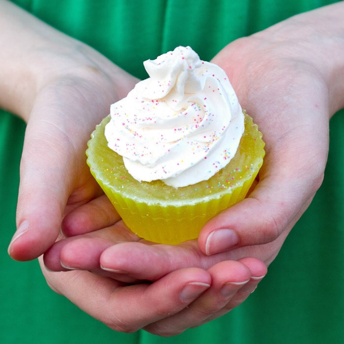 Ginger Lime Fiesta Cupcake Soap - Vegan & Paraben-free