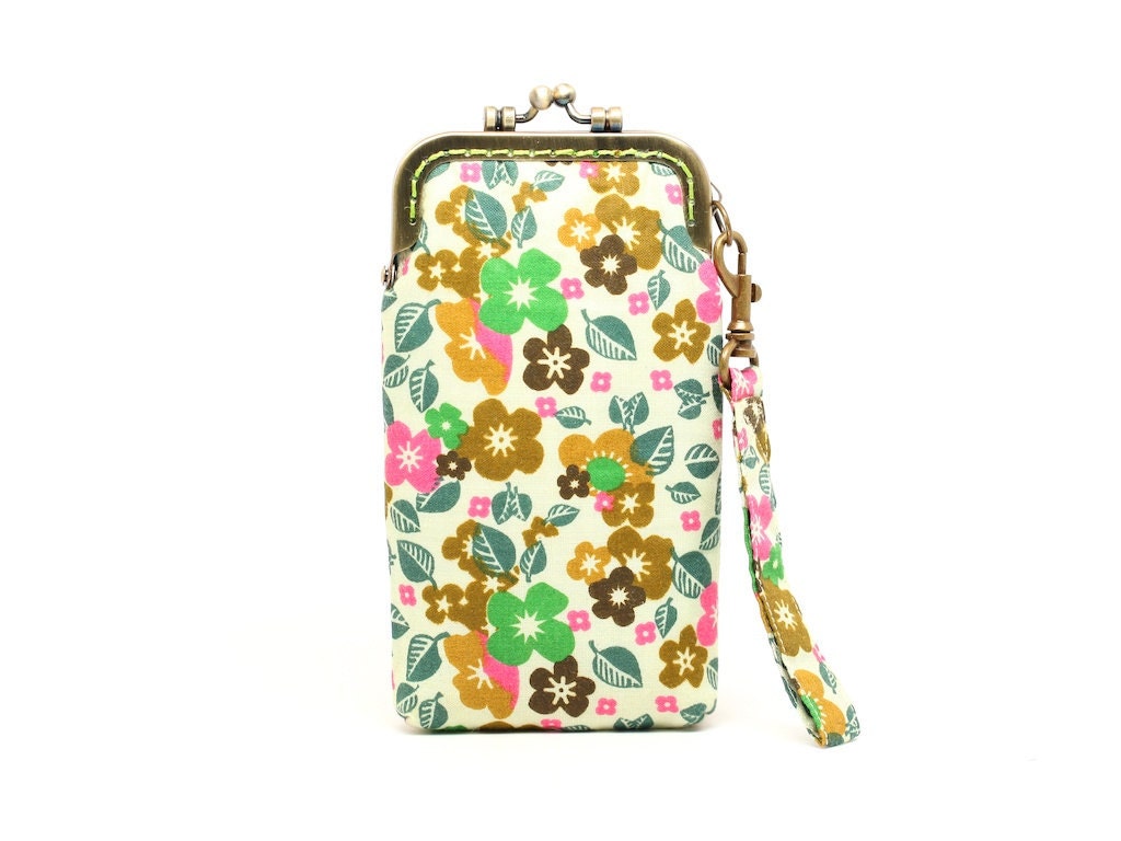 Falling flowers iPhone kisslock clutch