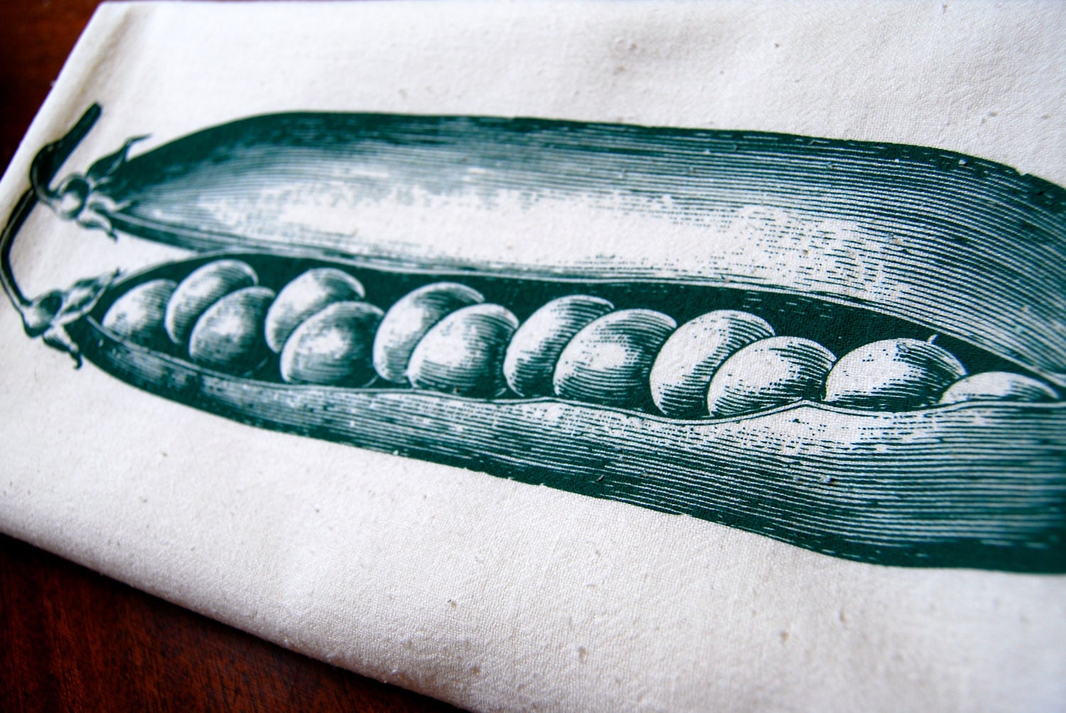 Flour sack towels: Eat your fruits & veggies