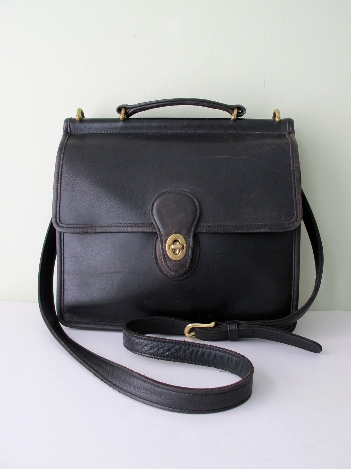 Vintage COACH Willis Bag in Black 9927 by magnoliavintageco