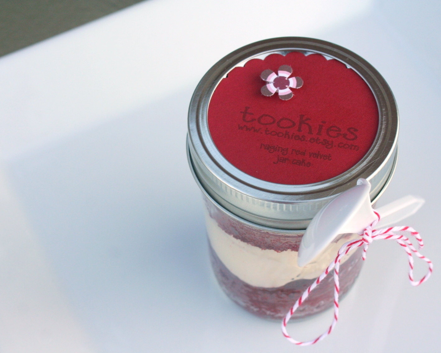Raging Red Velvet & Buttercreme Frosting Jar Cake Party Pack 1 Dozen