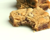 Nummy Chocolate Chip Cookie Bars-1/2 Dozen