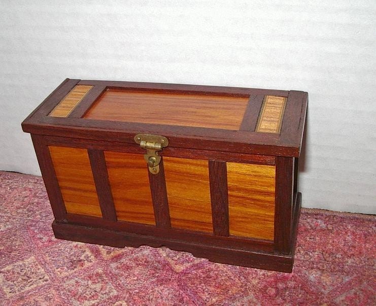 Dollhouse Blanket Chest, Dower Chest, Purpleheart & Tulip Wood - 1/12 scale Miniature