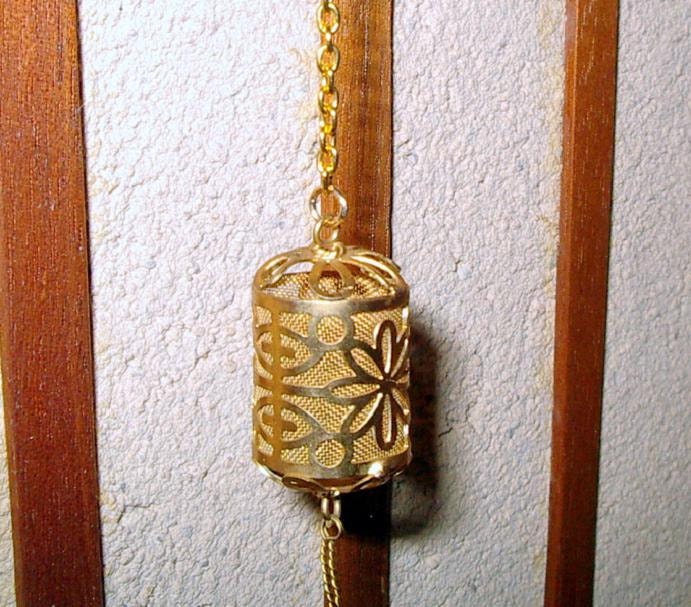 Hanging Lantern, Golden Filigree, Dollhouse Miniature 1/12 scale