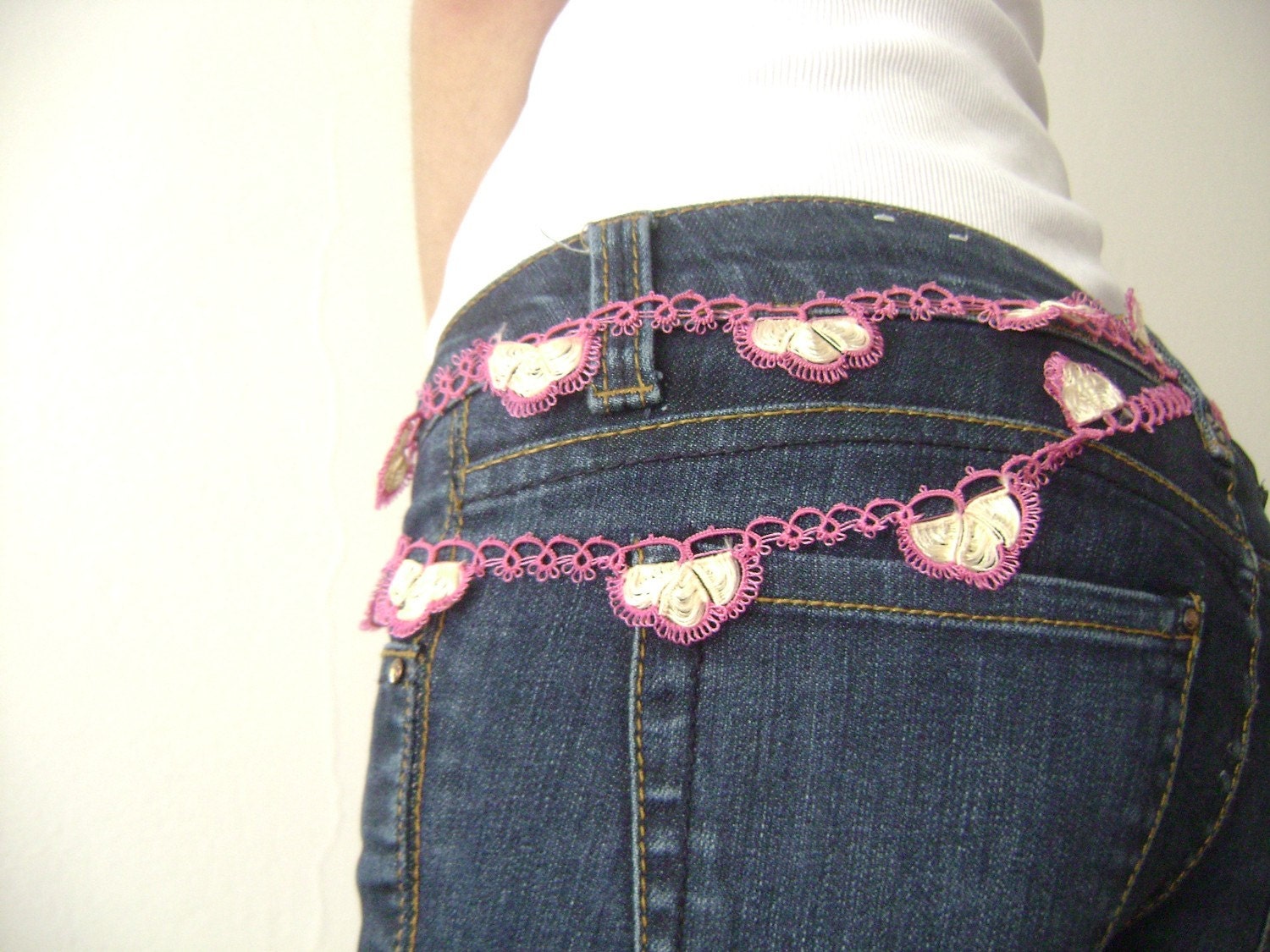 White and pink shuttle oya belt,Necklace,Wristband,bangles