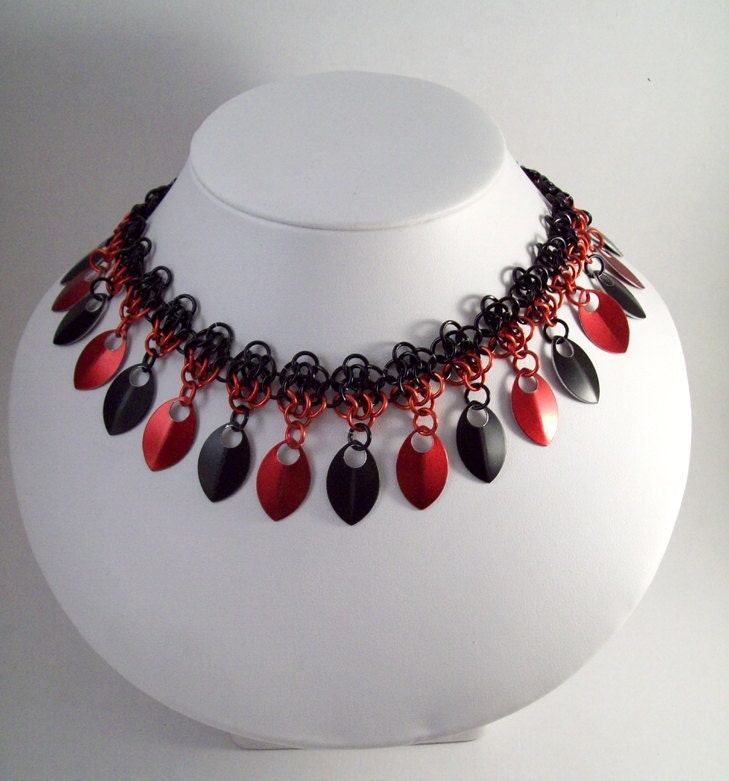 Necklace, chainmaille, choker, scale, jewelry. Tribal, bellydance.