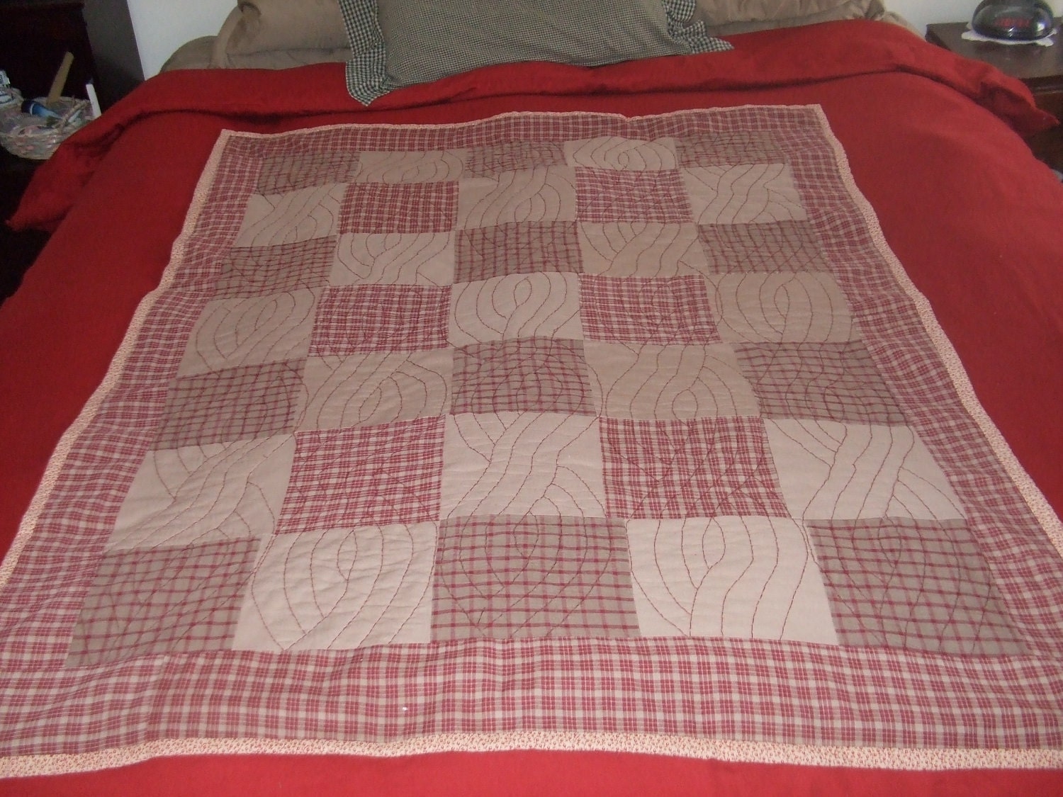 THROW QUILT