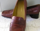 vintage shoes / size 7 1/2 / Enzo Angiolini leather loafer