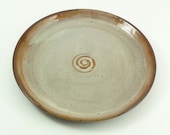 Stoneware Plate in Pale Lavender