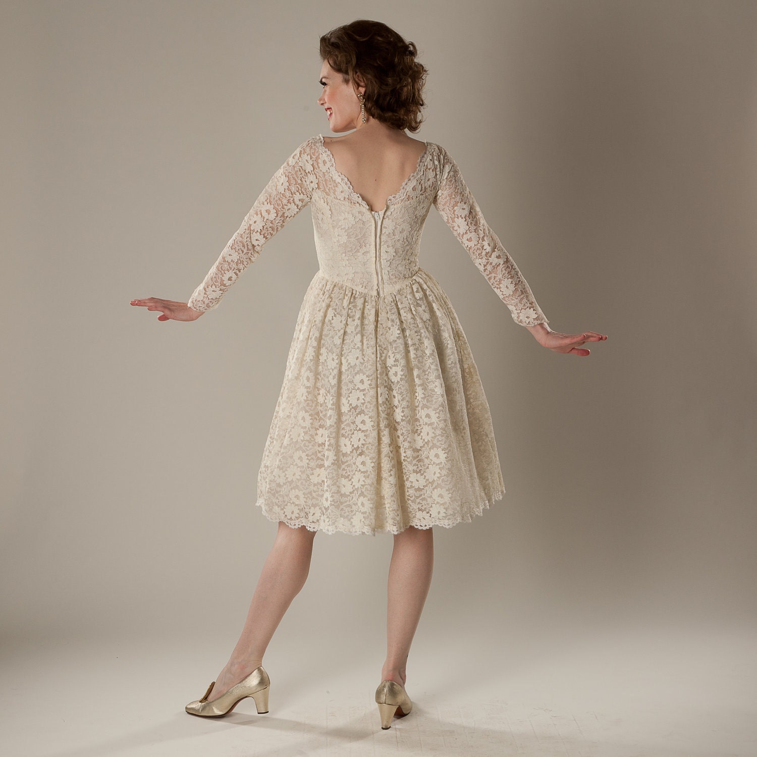 RESERVED Vintage 1950s Lace Wedding Dress Cream Sleeves Lorrie Deb Union Made Bridal Fashions