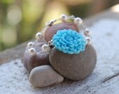 Blue Chrysanthemum and Swarovski Pearl Beaded Bracelet Jewelry Gift for Her.  Free Shipping.