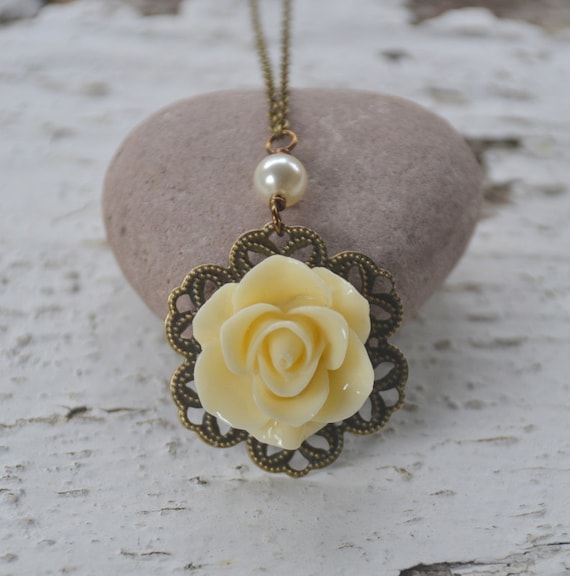 Vintage Style Bridal Necklace - Ivory Rose and Ivory Swarovski Pearl Necklace in Antique Brass Jewelry Gift for Her. Free Shipping.