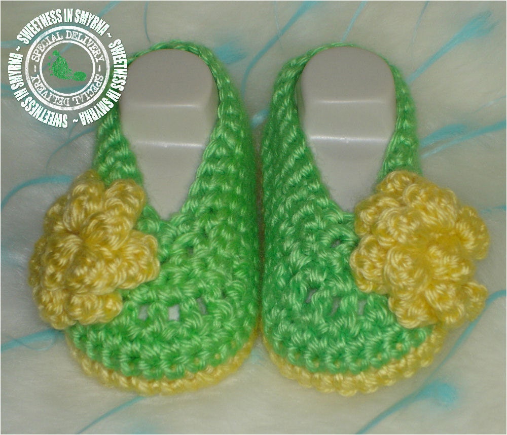 Crochet Baby Booties, Baby Girl Booties, Baby Booties, Crochet Girl Slippers, Green, Yellow, Flowers READY TO SHIP