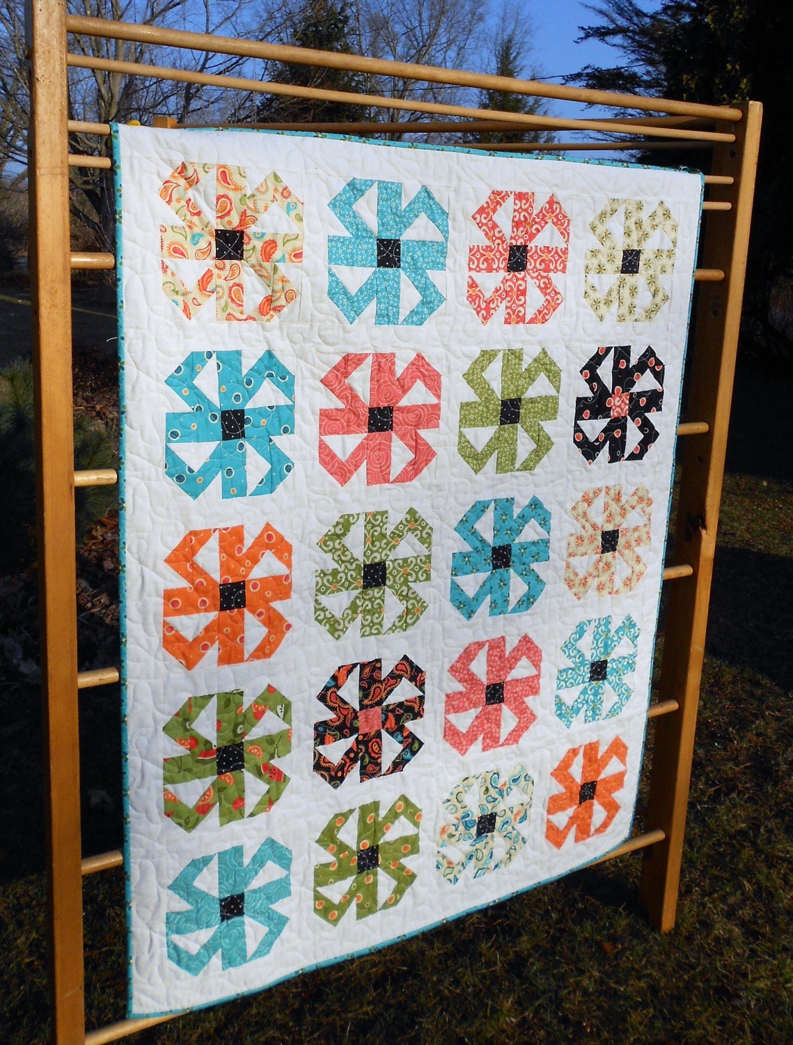 25% Off Coupon Code - Quilt Pattern PDF INSTANT DOWNLOAD - Layer Cake Friendly - Baby to Queen / King size - Spin Blossoms