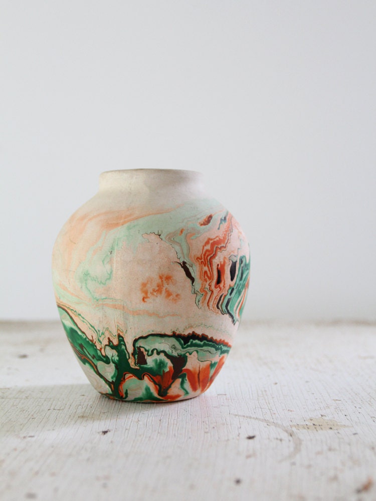 Vintage Nemadji Vase / Desert Pottery