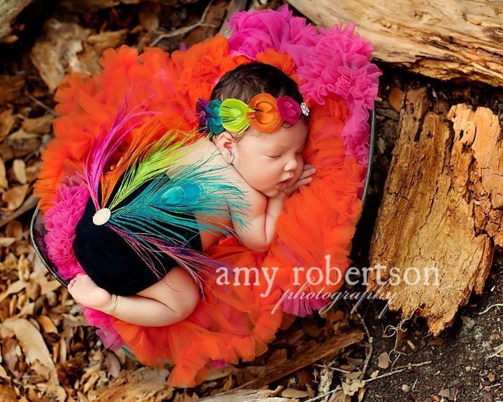 ARCO IRIS PeACOCK Feather Fascinator - Hand Dyed and Cut Peacock Feather Eyes Create a Rainbow - All Sizes - M2M Bloomers