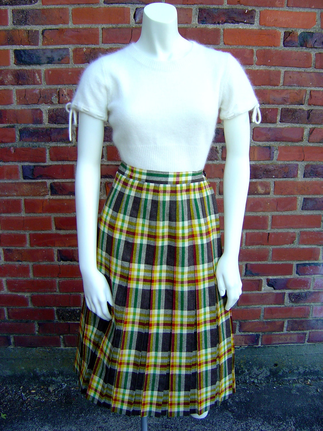 Vintage 1950s Skirt PLAID DREAM MACHINE High Waisted Pleated Wool Skirt By Snyder Craft California