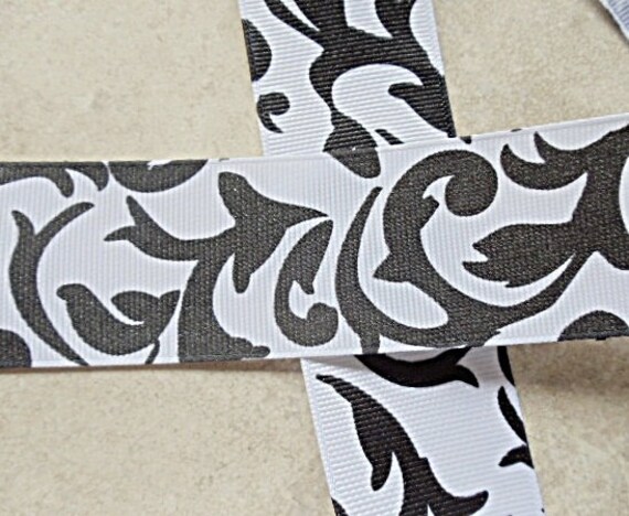 Chic Traditional Black and White Damask Print 1.5" grosgrain ribbon Il_570xn