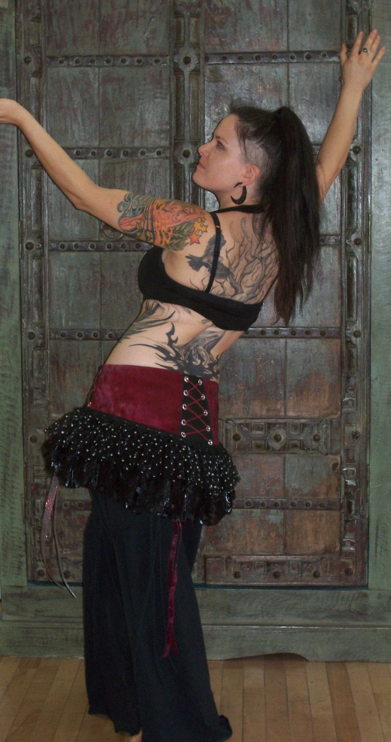 beautiful ruffle (bustle) skirt made of real fushia horse leather (fur)
