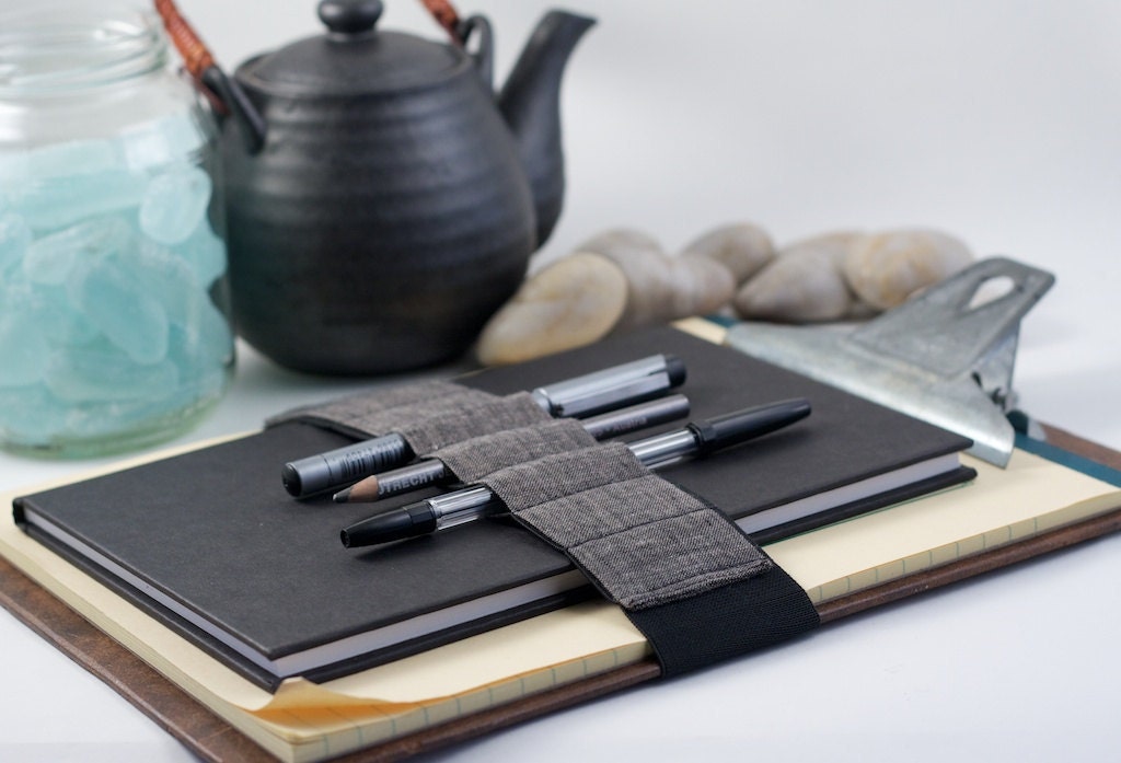 Pencil case alternative / Journal Bandolier Large / Dark Linen