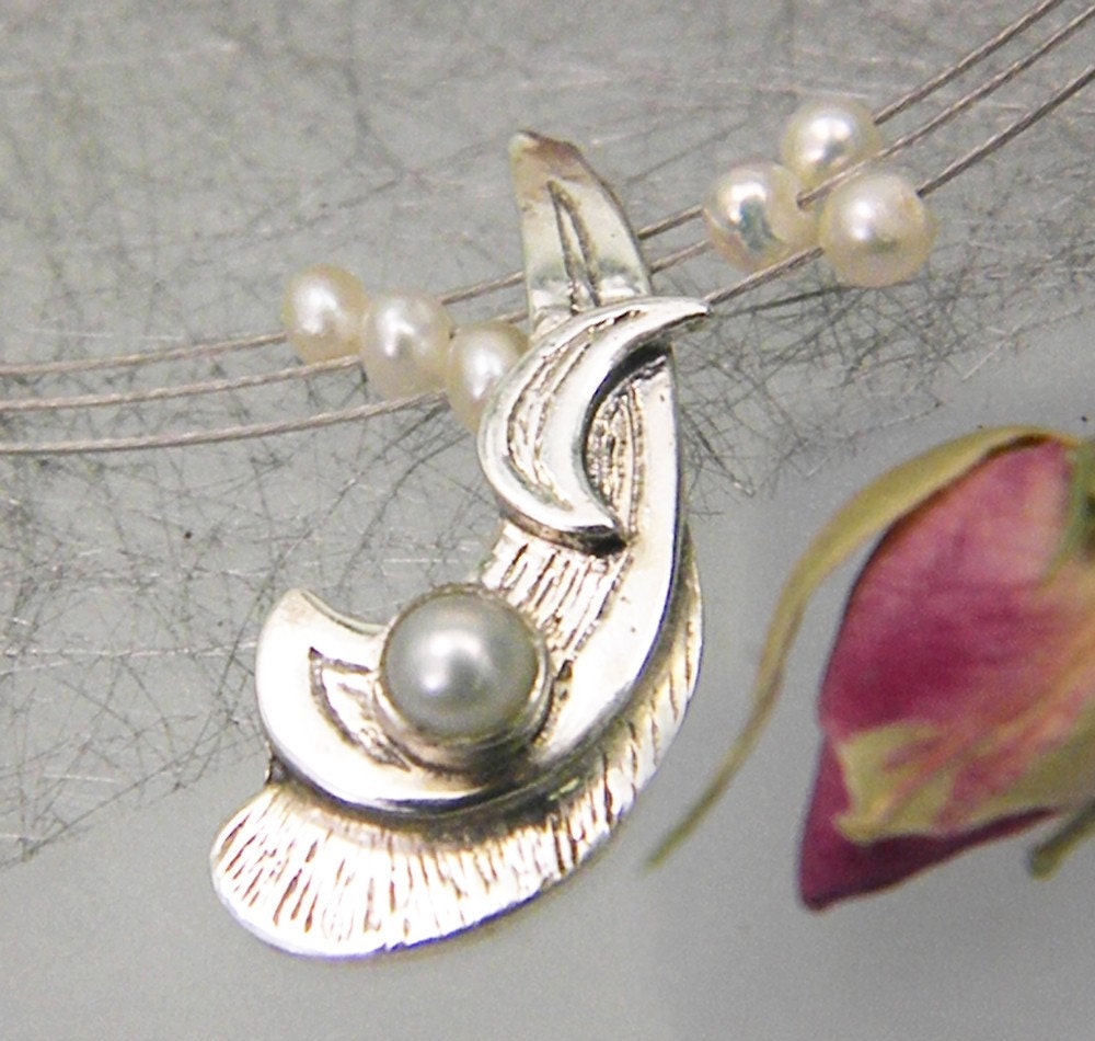 sterling silver pendant with moon and white pearl