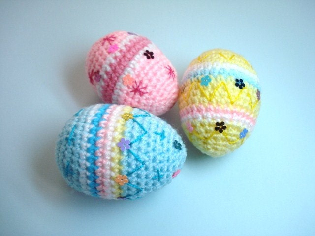 Crochet Amigurumi Style Easter Egg - Pastel Yellow