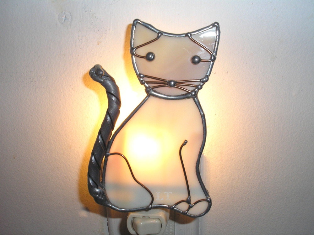 LT Stained glass light Tabby Cat night light lamp light orange light beige or tan
