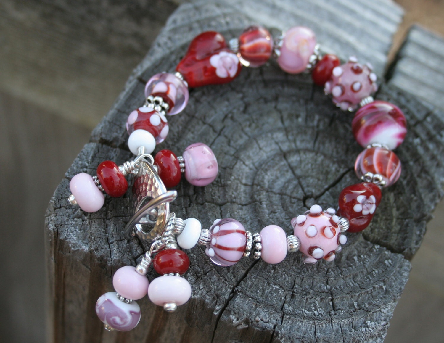 Beautiful Lampworking Bracelet - Reds, Pinks, Whites, Hearts, & Valentines