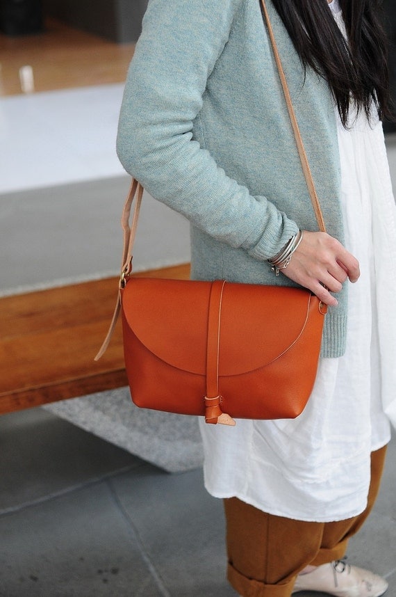 Hand Stitched Leather Shoulder Bag/ Carry On Bag