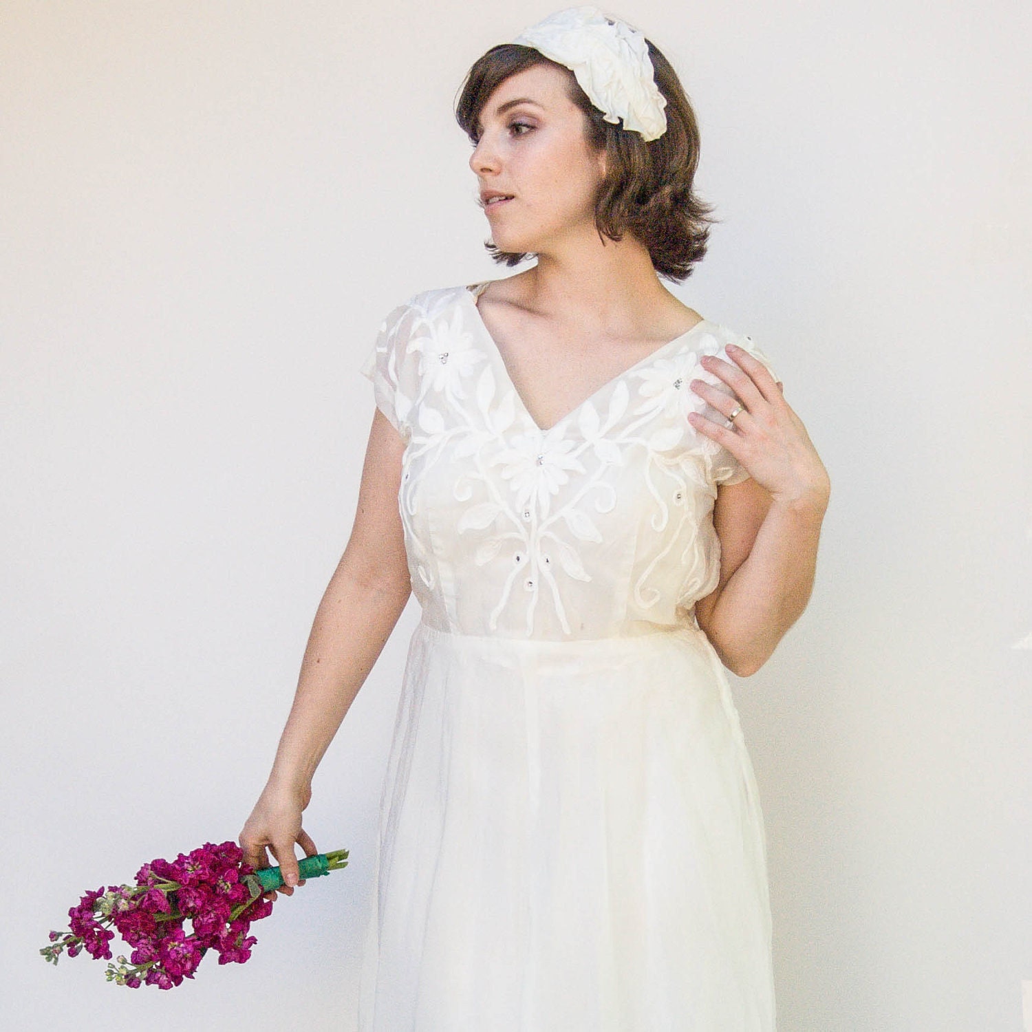 Vintage 1940s Wedding Dress - Jasmine - Sheer Organza 1940s Wedding Dress