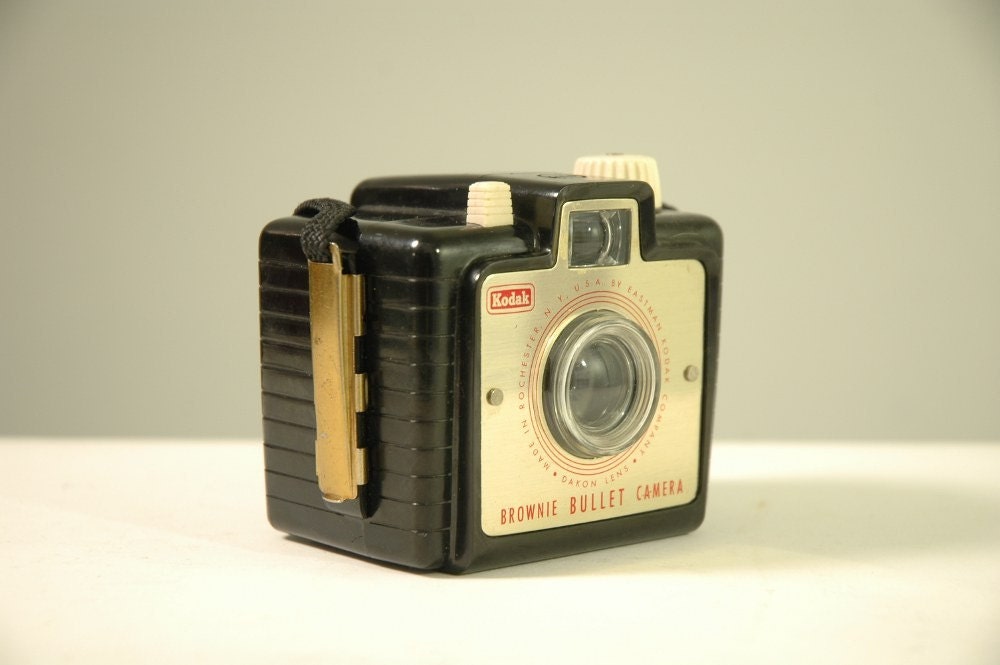 Vintage Kodak Brownie Bullet Camera 127 Film by GiantFlea on Etsy