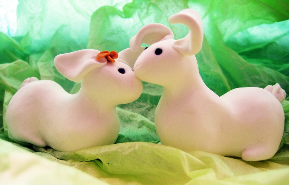rabbit wedding cake topper // sweet & whimsical with minimalist, modern lines // spring - nature