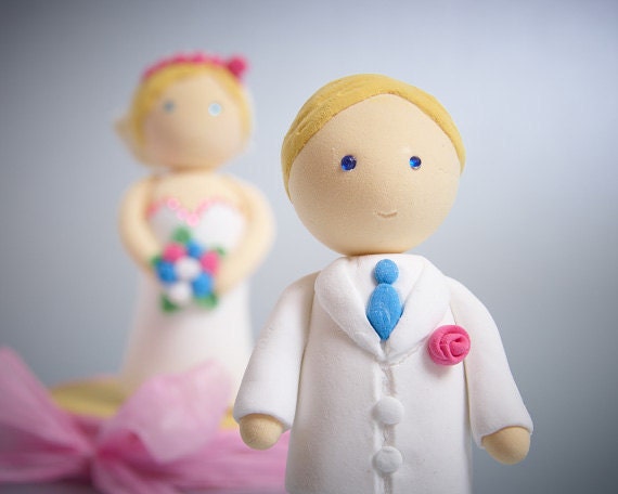 Cute Wedding Cake Toppers