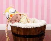 Crochet Sleepy Owl Hat with Earflaps Yellow and Pink