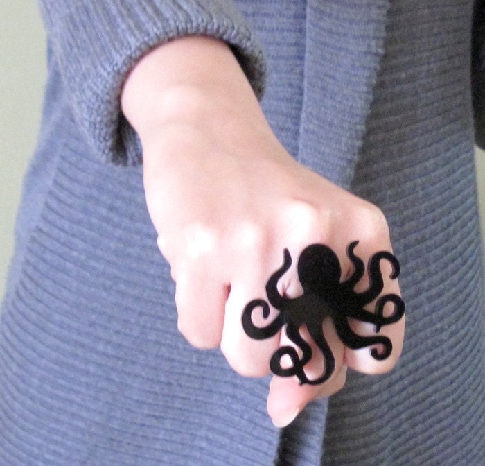 Baronyka Black Octopus Ring