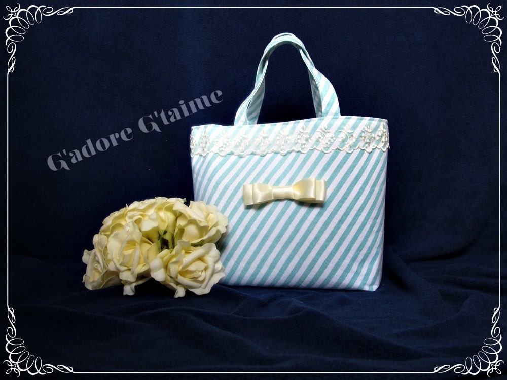 Hime tote bag--green/lace&bow detail (upcycled)