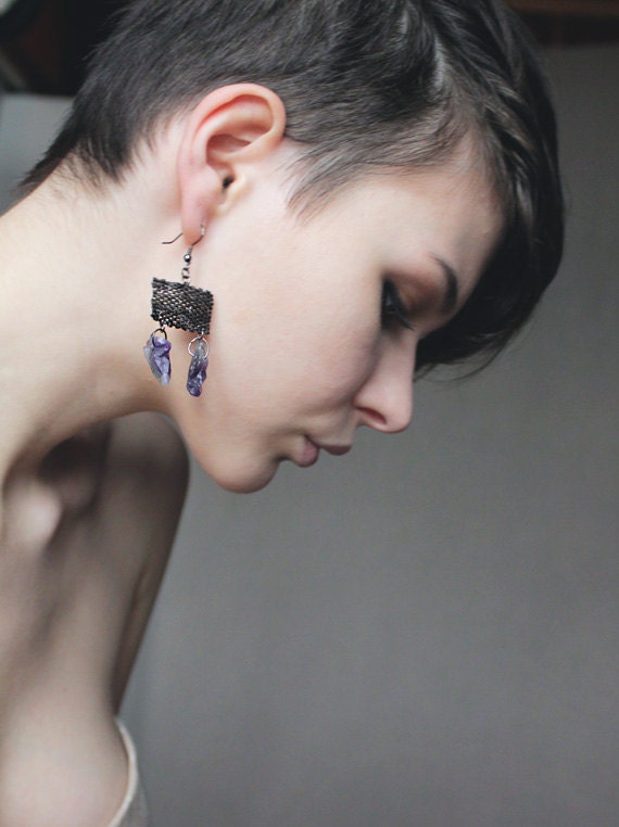 Amethyst earrings in purple and gun black
