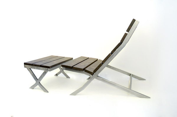 Cogburn chair