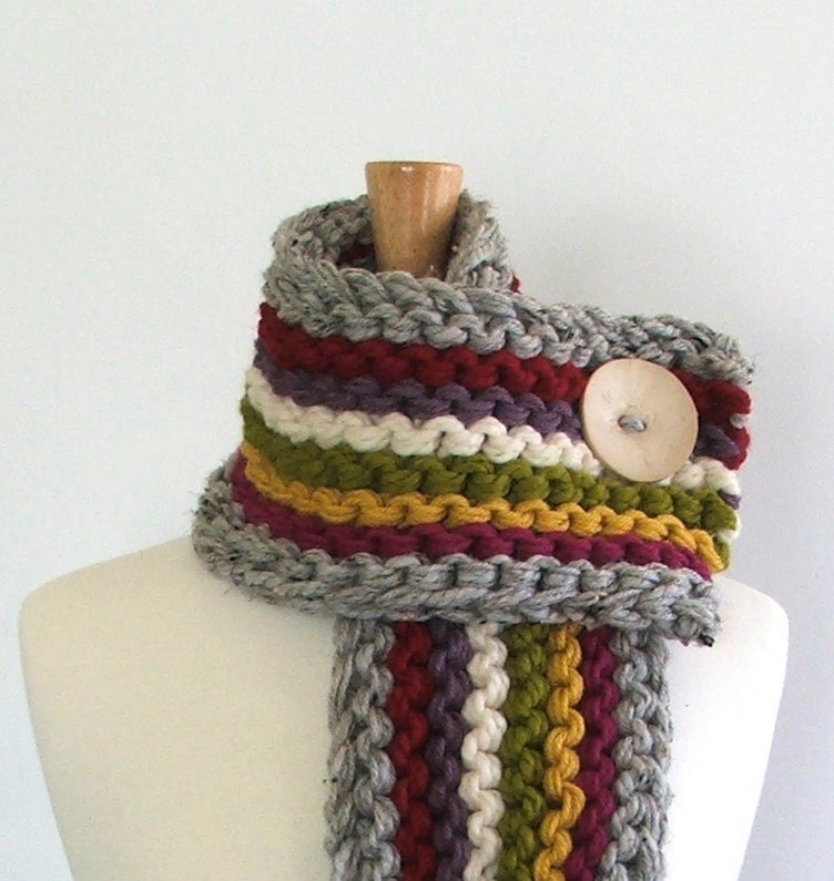 Chunky Knit Fringed Cowl Scarf in Silver / Red/ Purple / Cream / Lemongrass / Yellow / Magenta with Large Cream Button