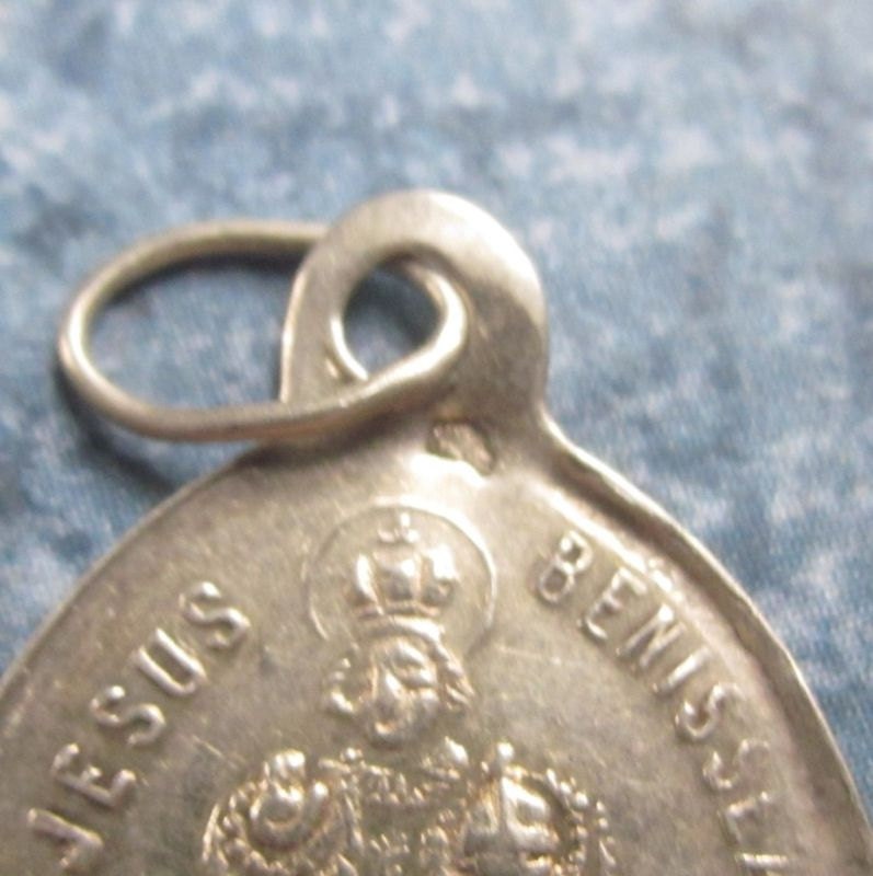 Holy Infant of Prague Antique Religious Sterling Medal on 18" sterling silver rolo chain