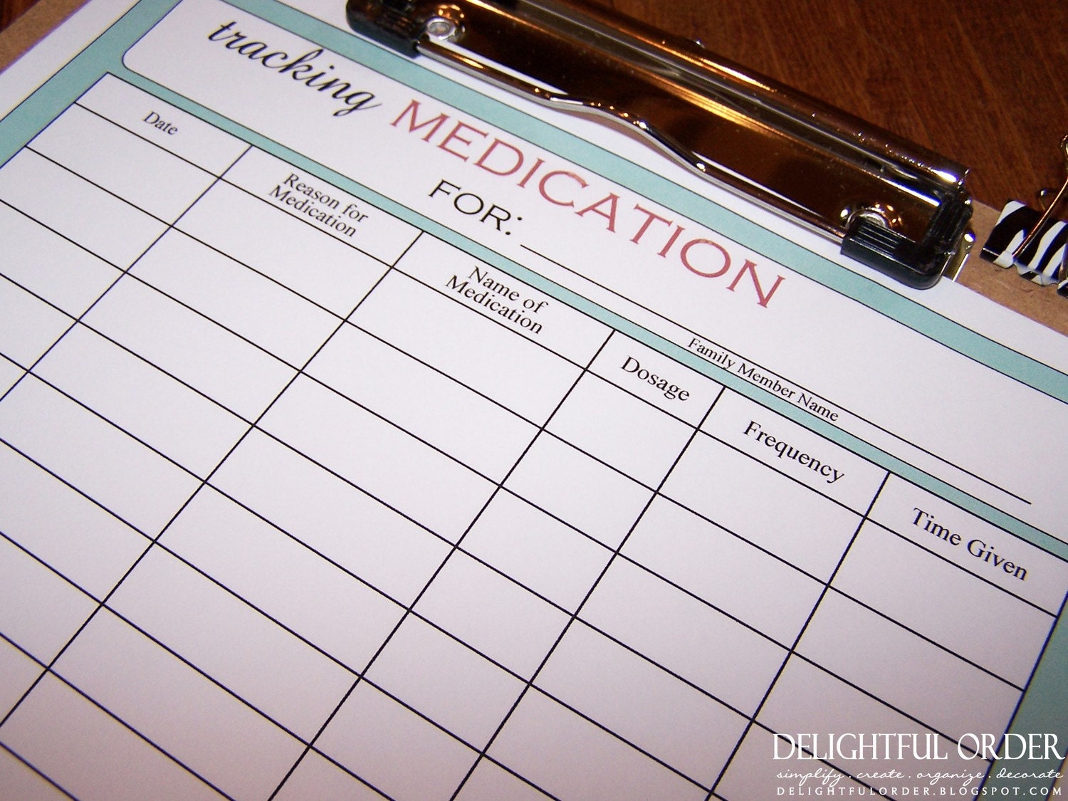 Tracking Medication Chart PDF Printable File by DelightfulOrder
