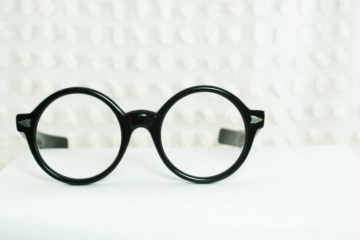 Vintage 60s Glasses 1960s Round Eyeglasses Black Horn Rim Unisex 22/46 Optical Frame