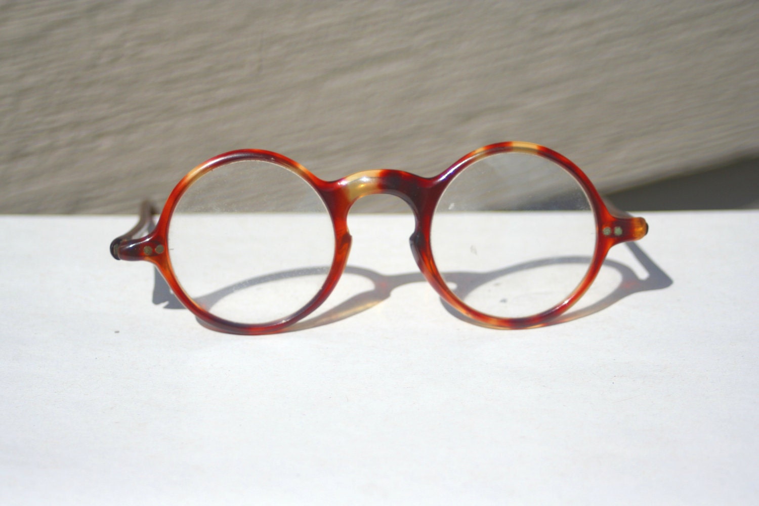 Bright Tortoise Round Slim 1940s Eyeglass Frames By Diaeyewear 