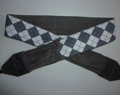 BRAND NEW  Distinguished in Grey Argyle camera strap,grey corderoy back, 2 expandable pockets