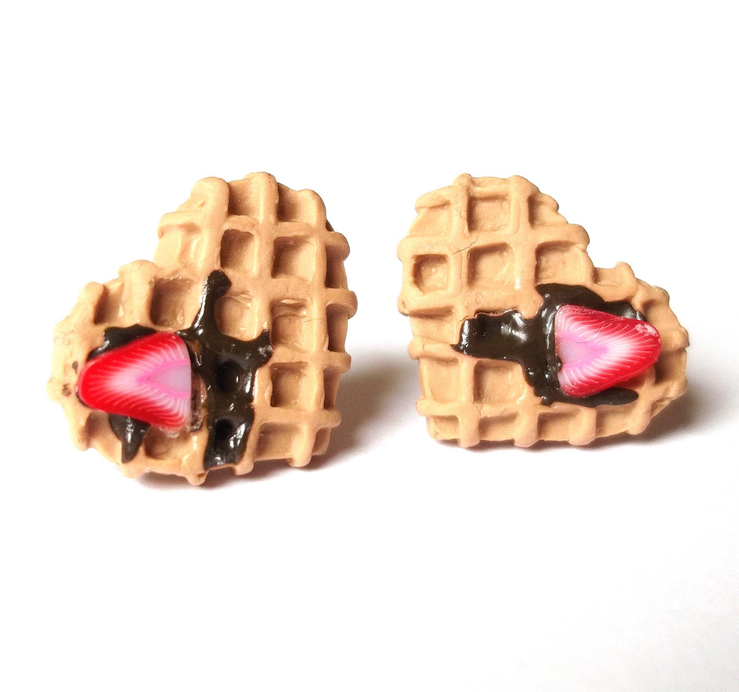 Kawaii Heart Waffle Earstuds Chocolate and Strawberry Funny Jewelry Silver Earrings