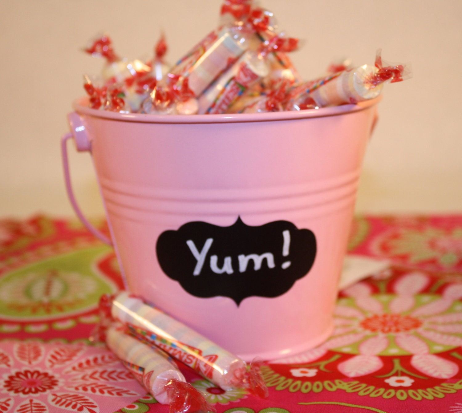 100 Small Bubble Chalkboard  Vinyl Decal Labels  1 1/2 x 2 1/2 inches