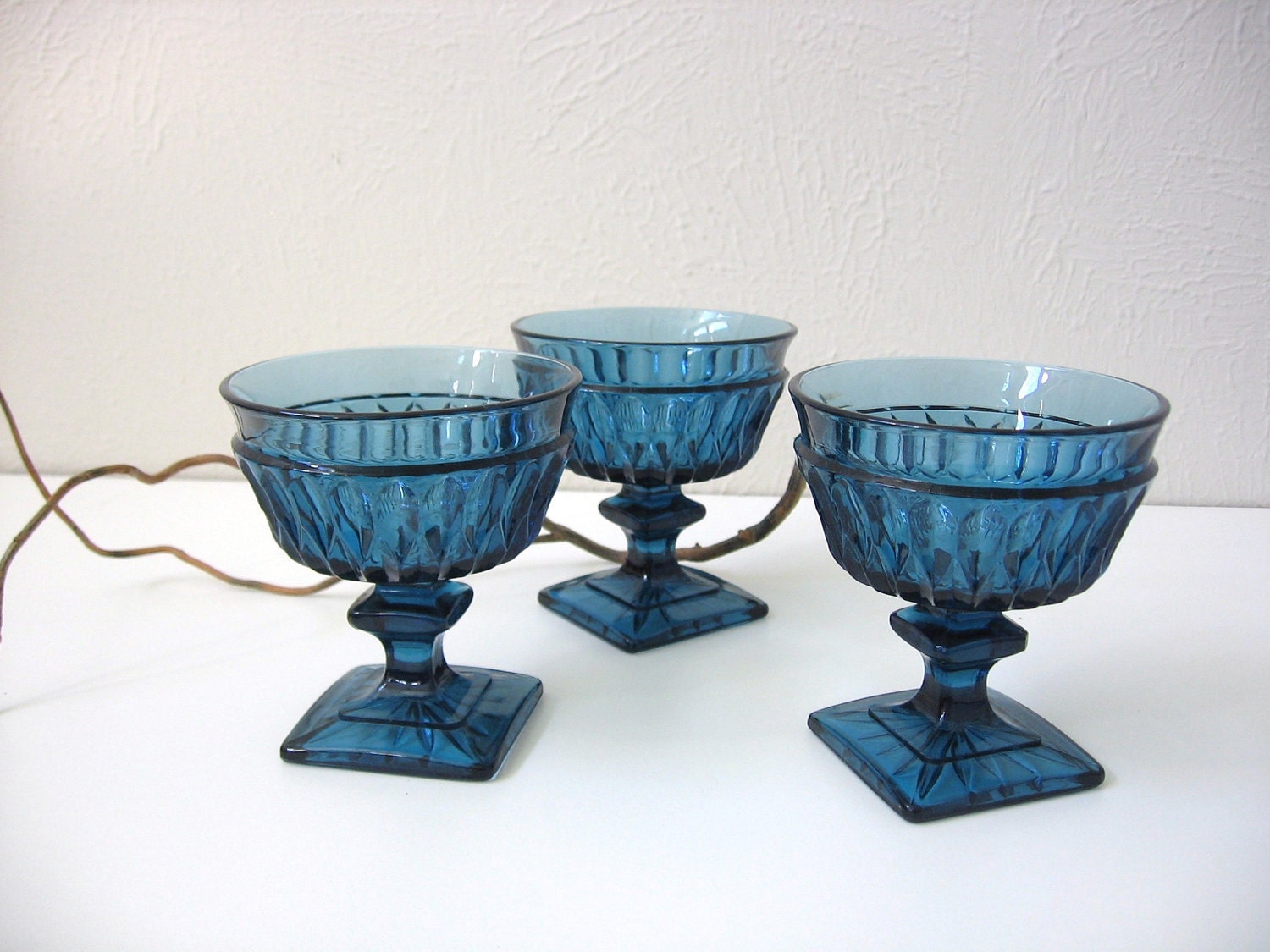 vintage glass goblet cobalt blue party tableware set of three
