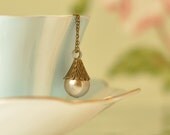 Titania Acorn Pendant Necklace