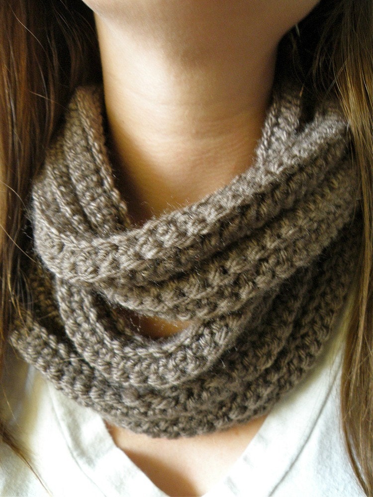 The Hand-Crocheted Unisex Soft Grayish Brown Skinny Roly-Poly Infinity Scarf FREE SHIPPING